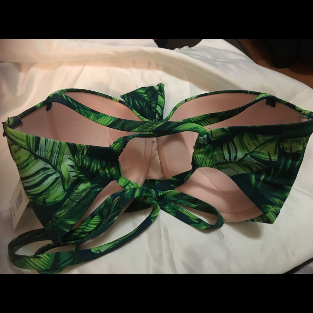 Shade & Shore Bikini Top Palm Leaf  new with tags - Picture 3 of 4
